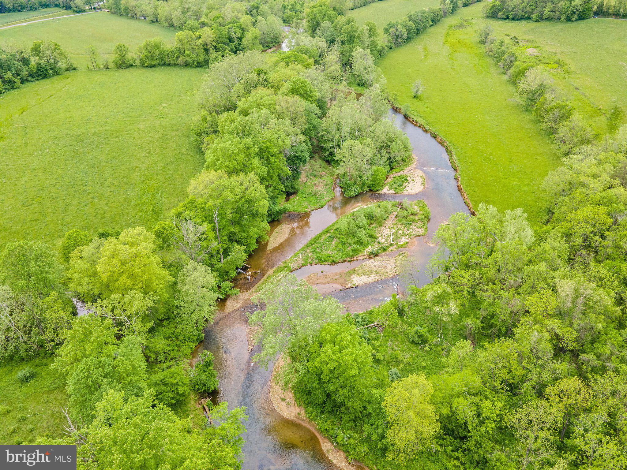 SEVEN SPRINGS - Land