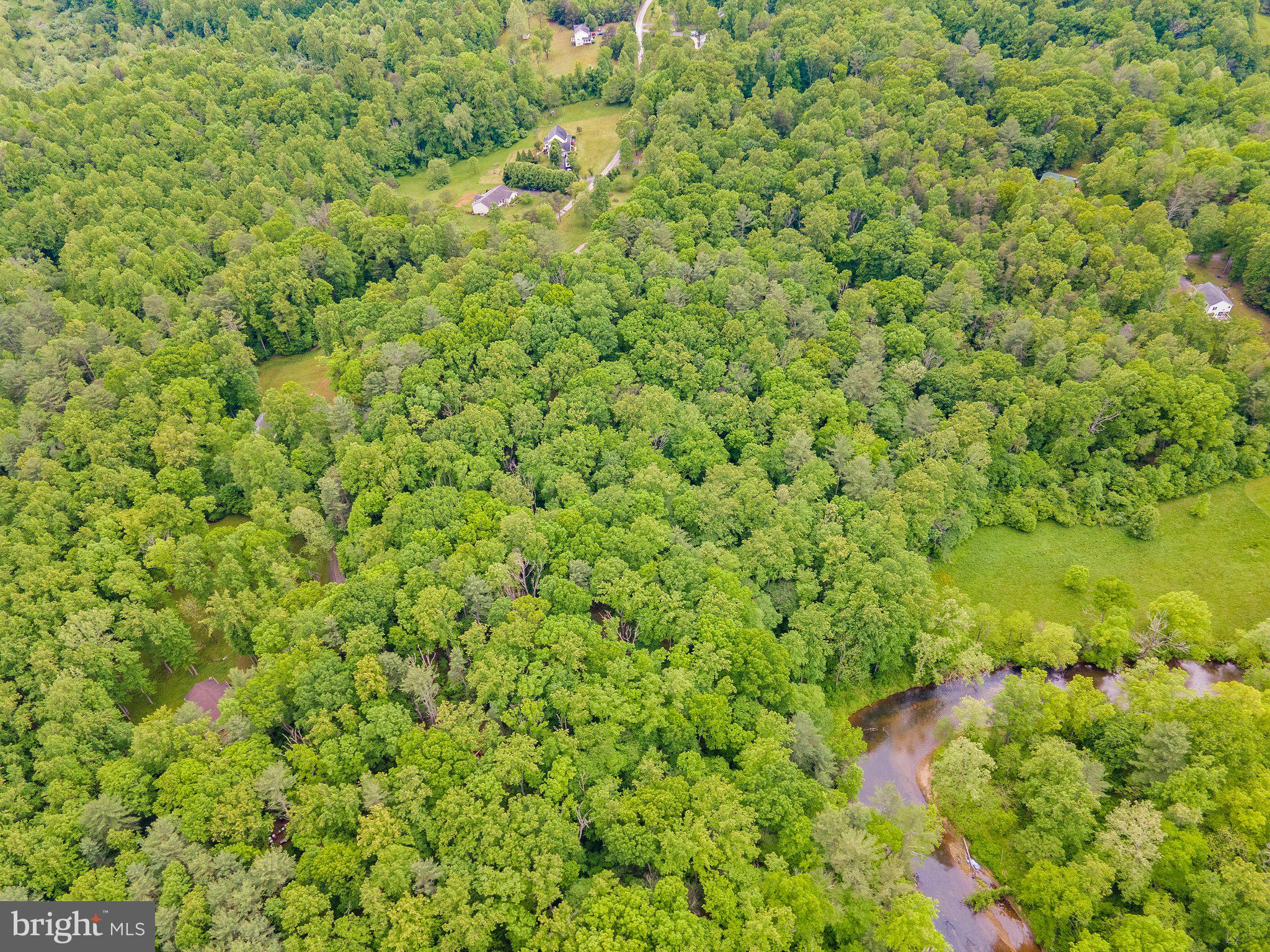 SEVEN SPRINGS - Land