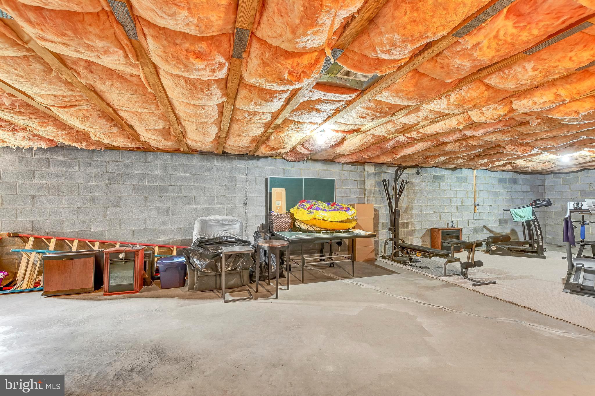 AUGUST RUN - Residential