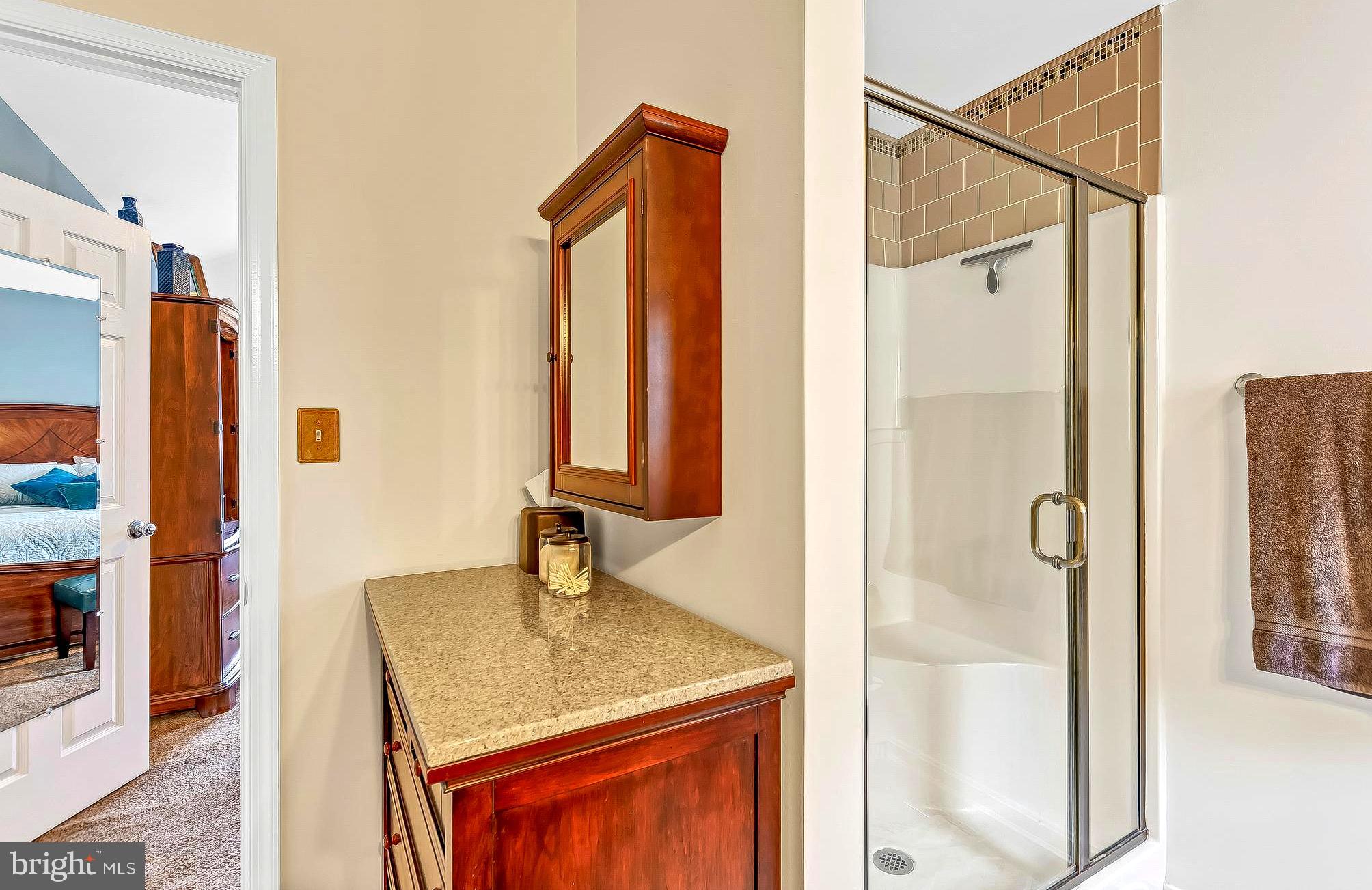 AUGUST RUN - Residential