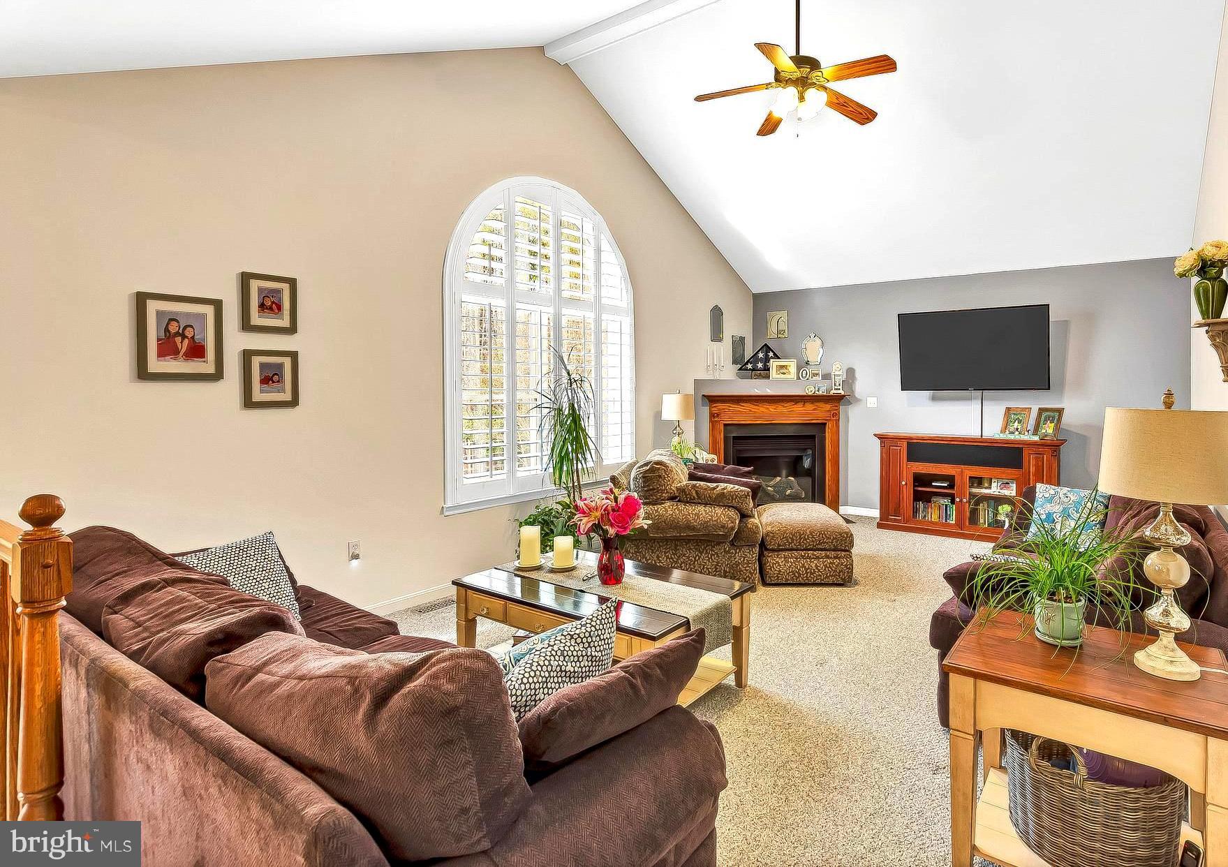 AUGUST RUN - Residential