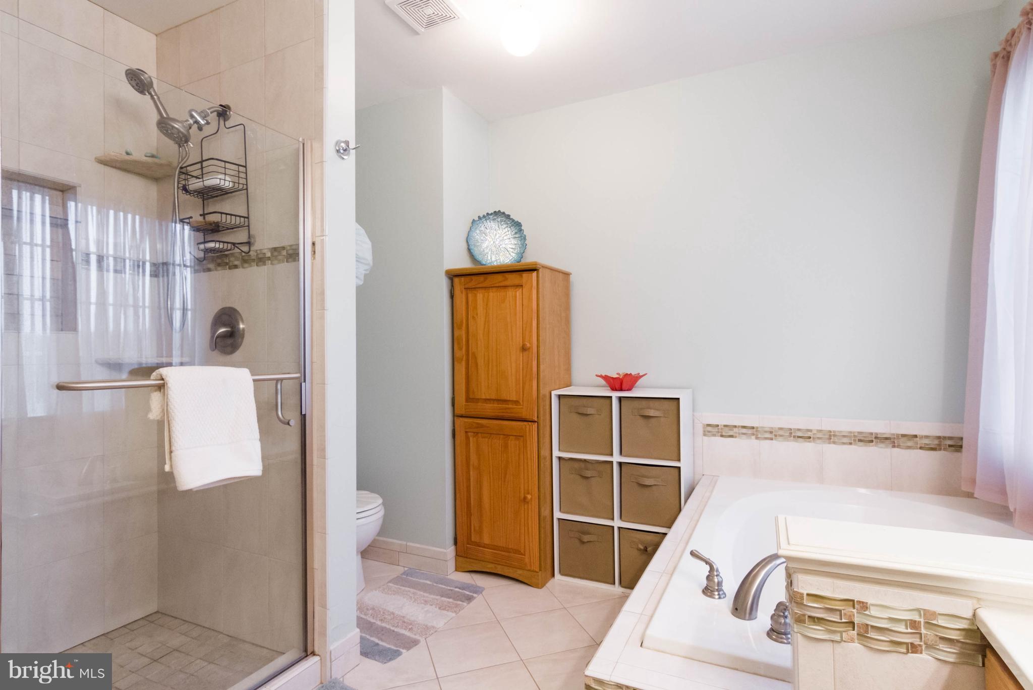 MAPLE GROVE - Residential