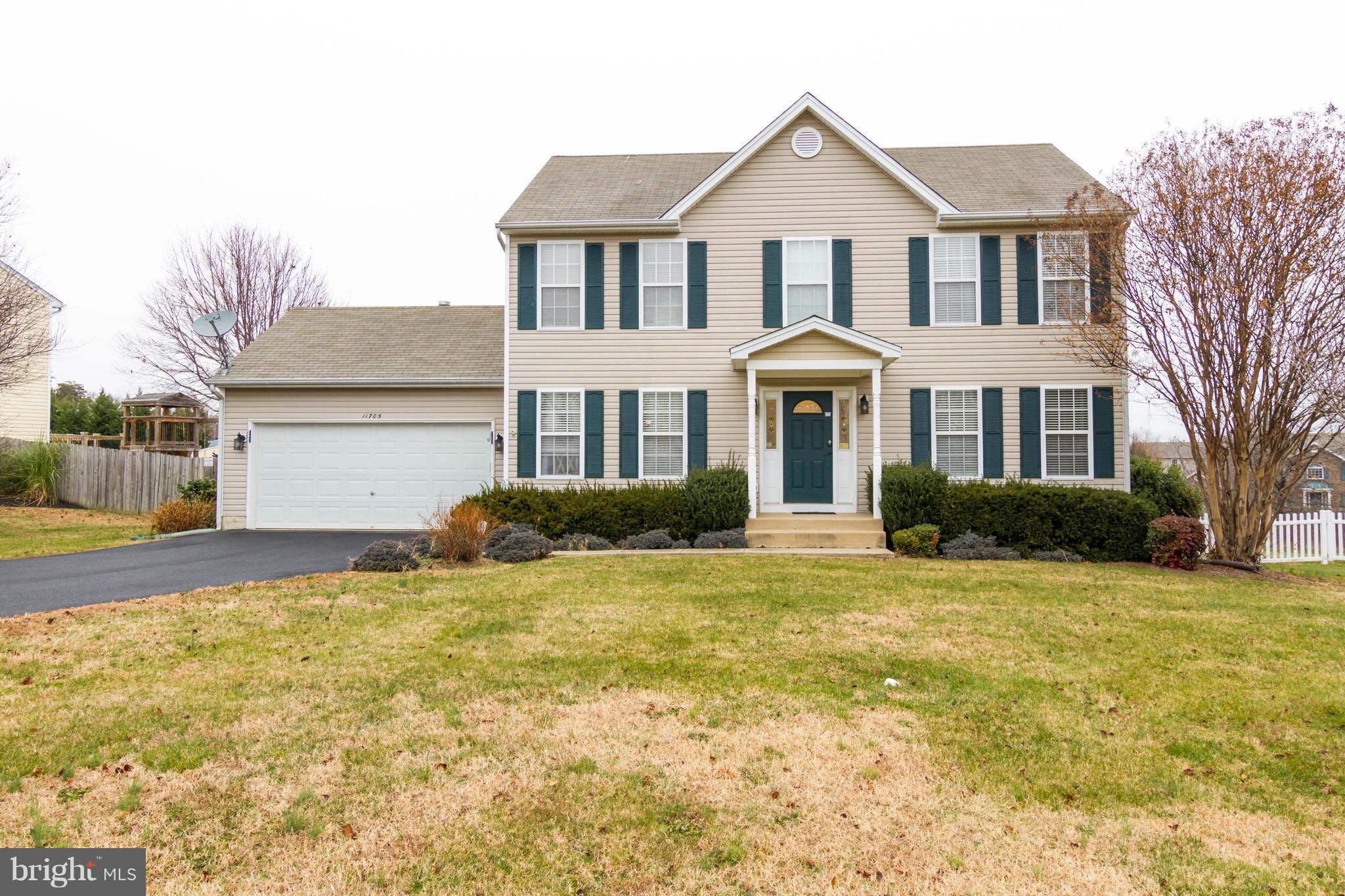 MAPLE GROVE - Residential