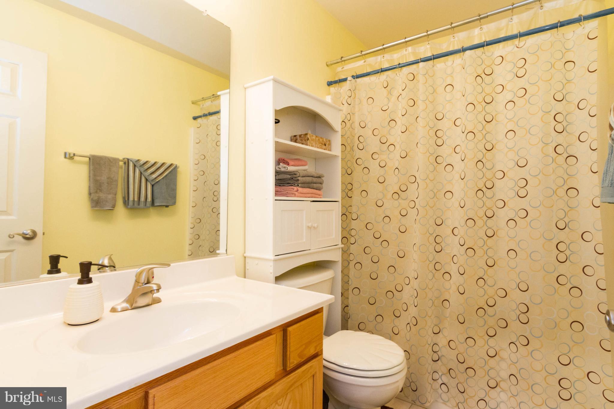 MAPLE GROVE - Residential