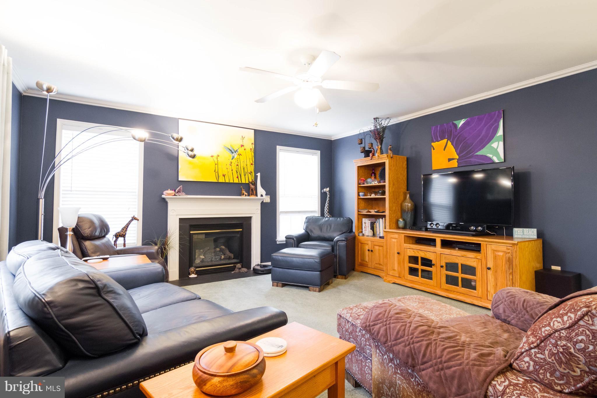 MAPLE GROVE - Residential