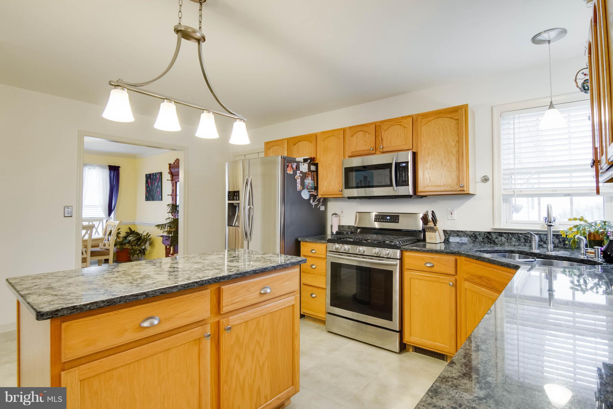 MAPLE GROVE - Residential