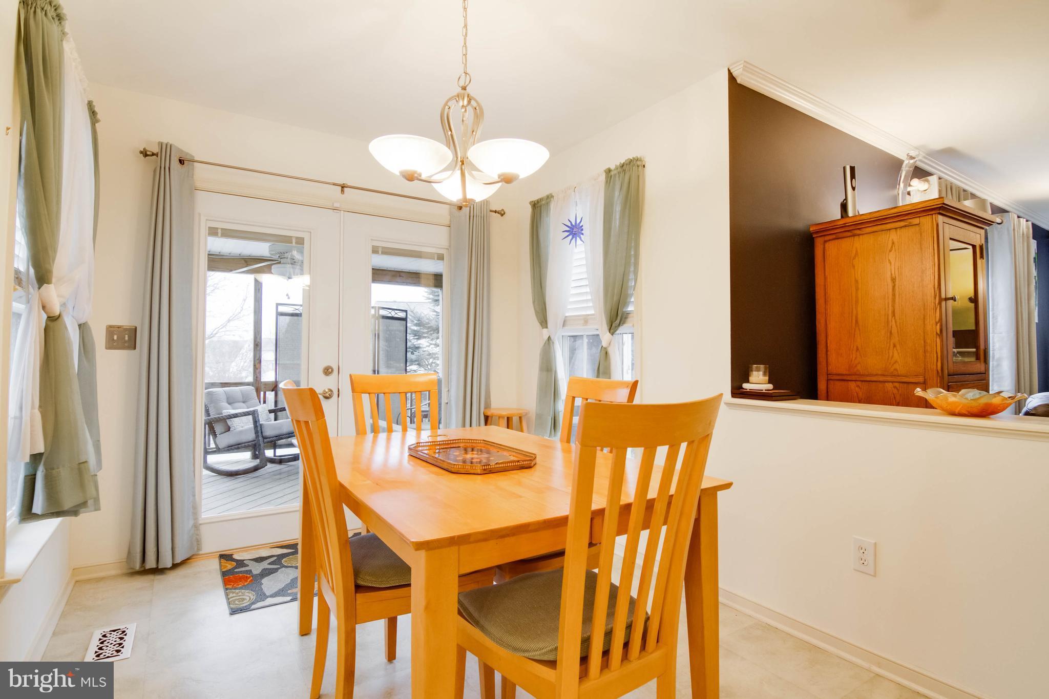 MAPLE GROVE - Residential