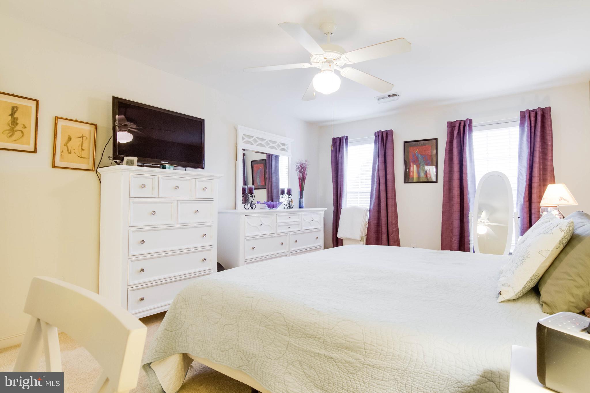 MAPLE GROVE - Residential