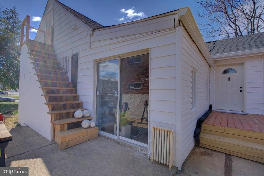 PARK HEIGHTS - Residential Lease