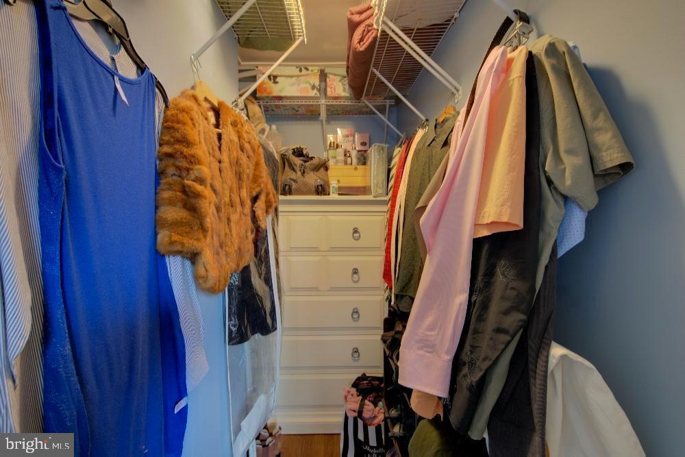 PARK HEIGHTS - Residential Lease