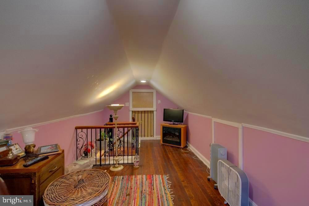 PARK HEIGHTS - Residential Lease