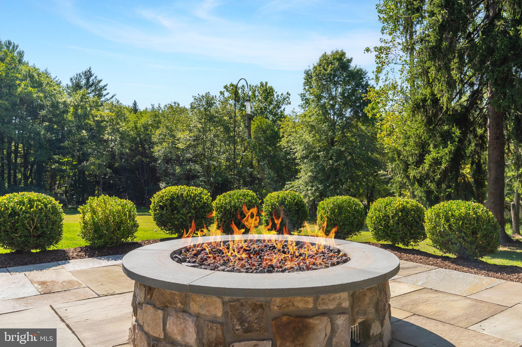 FORT WASHINGTON - Residential