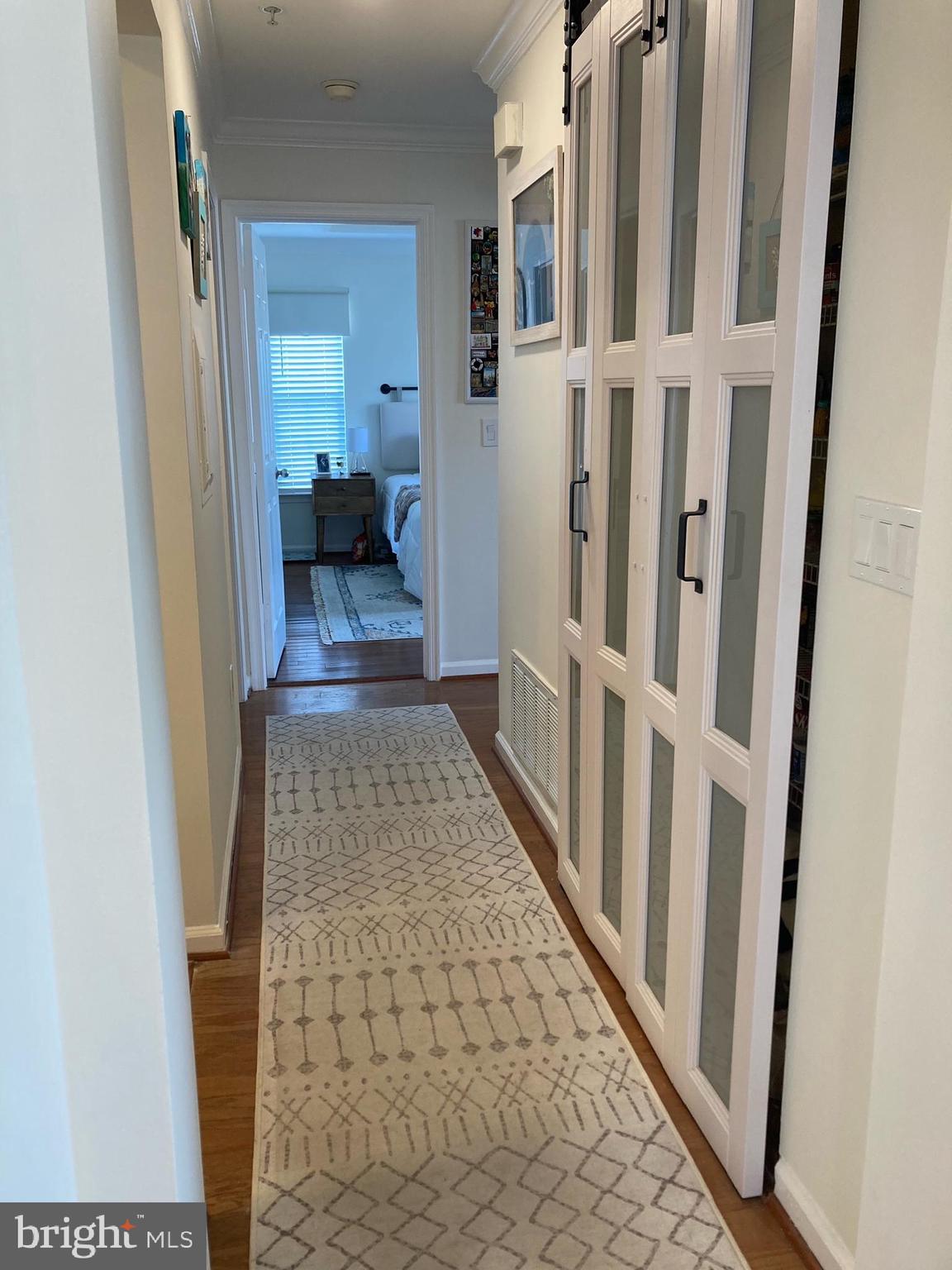 CHELSEA COURTS - Residential Lease