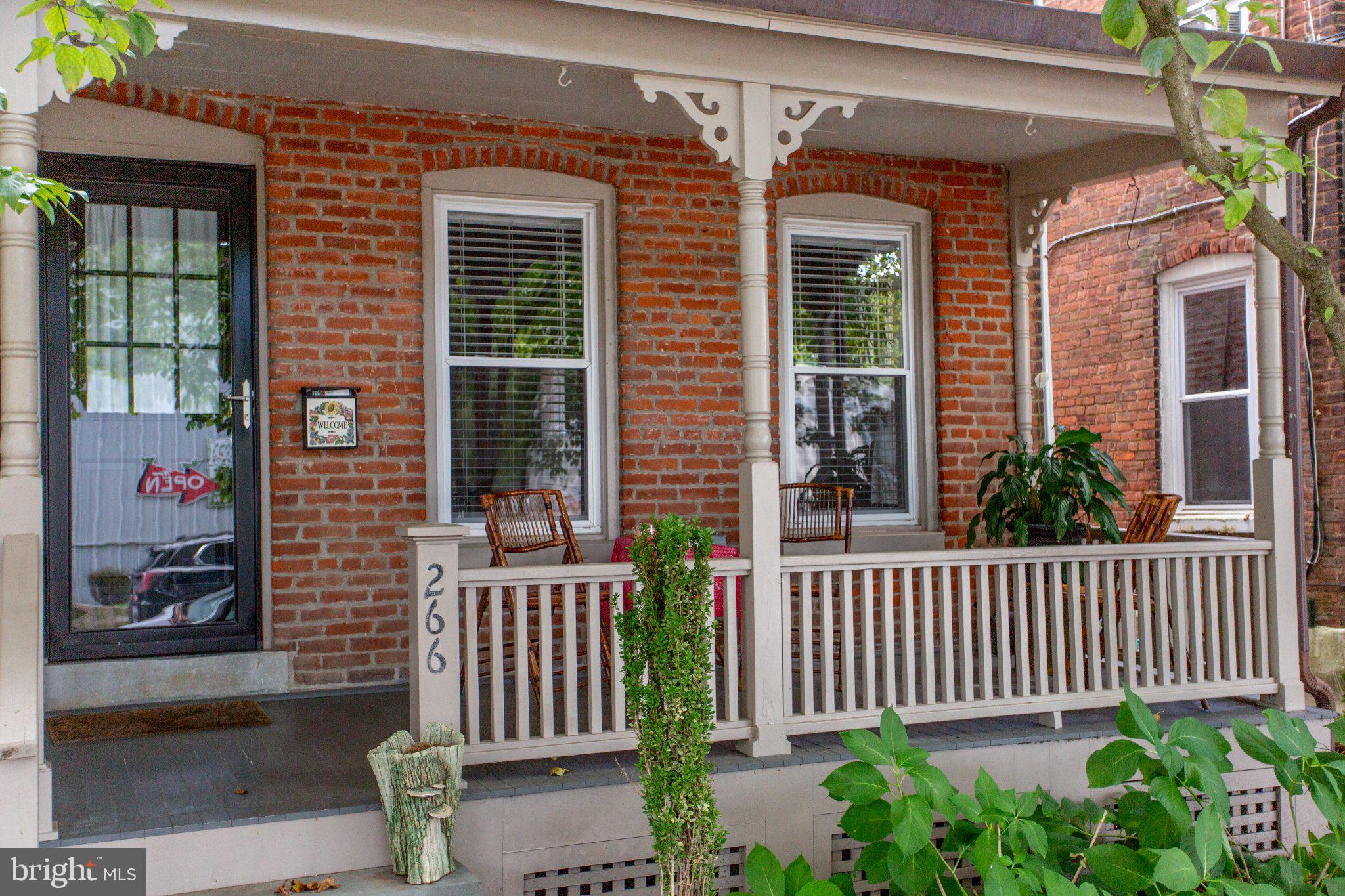 266 N UNION