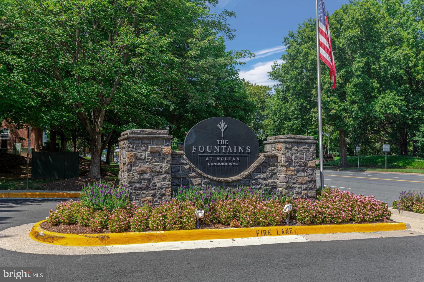 1504 LINCOLN WAY 323