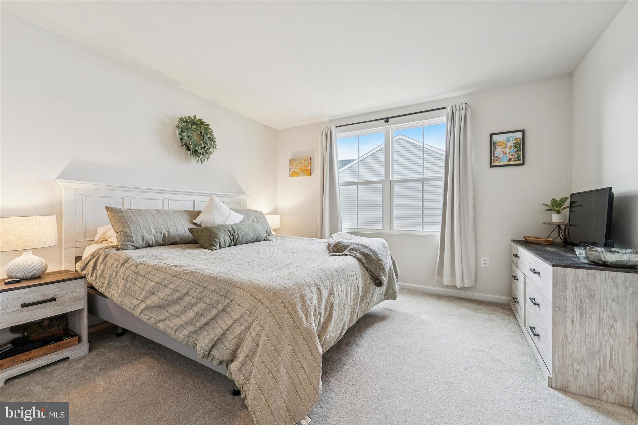 SANATOGA CROSSING - Residential