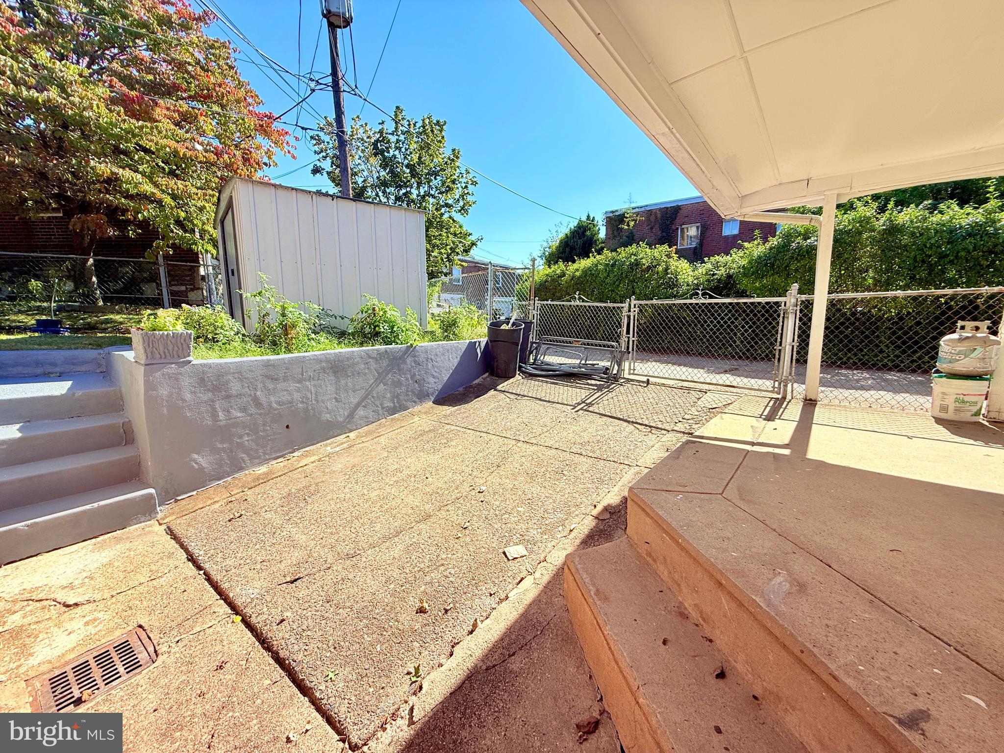 FOX CHASE - Residential