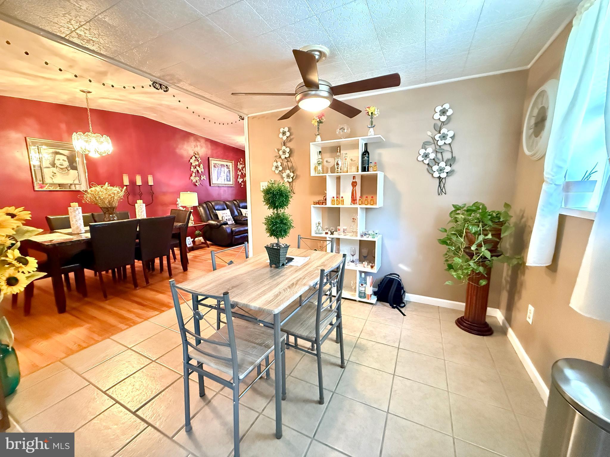 FOX CHASE - Residential