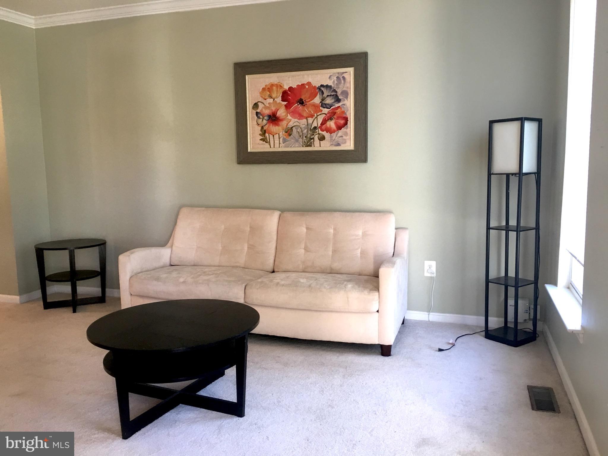 GLENKIRK ESTATES - Residential Lease