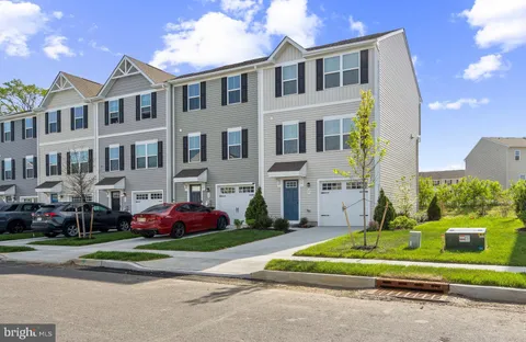 37 Parsons, Edgewater Park, NJ MLS: NJBL2086102