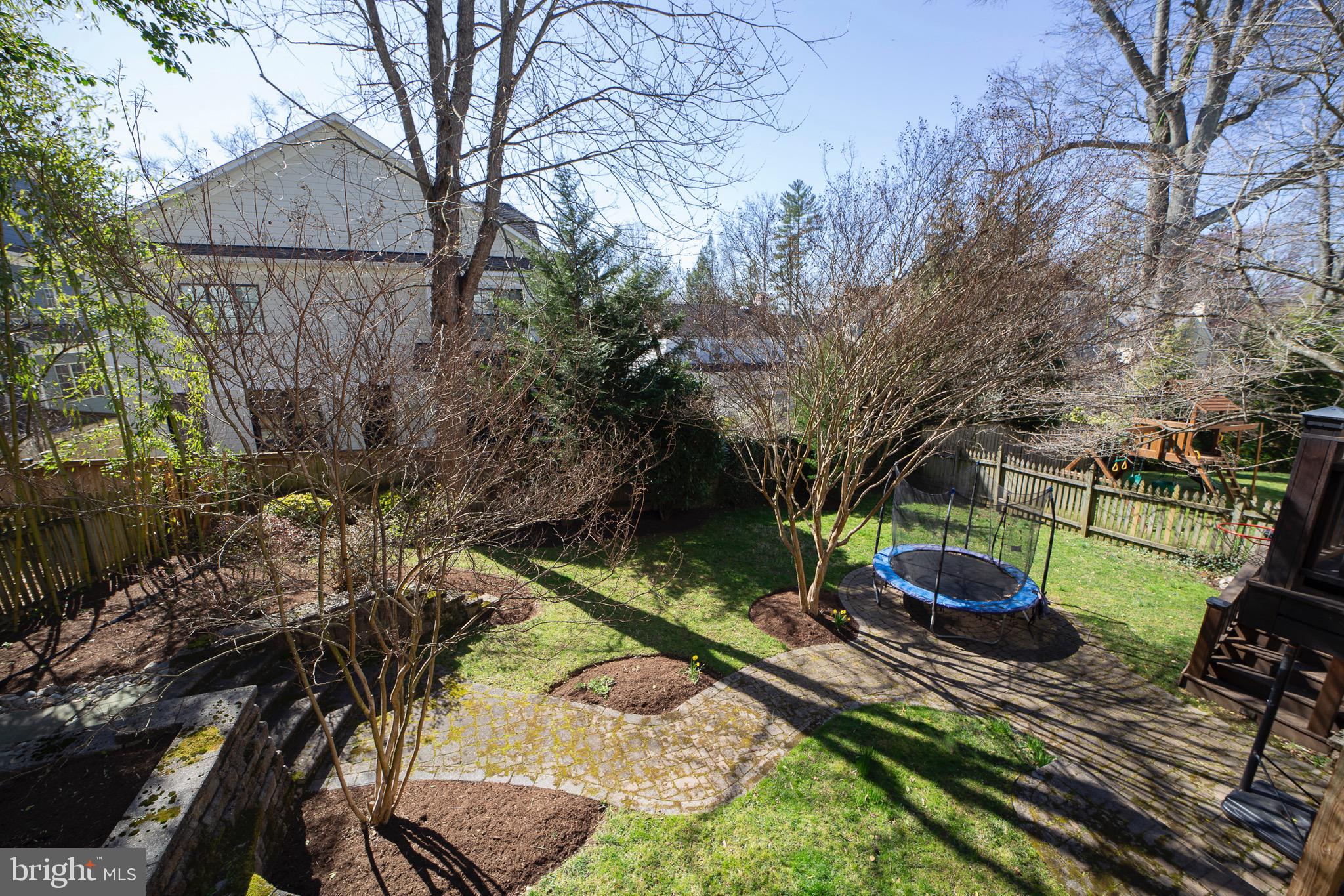 HUNTINGTON TERRACE - Residential