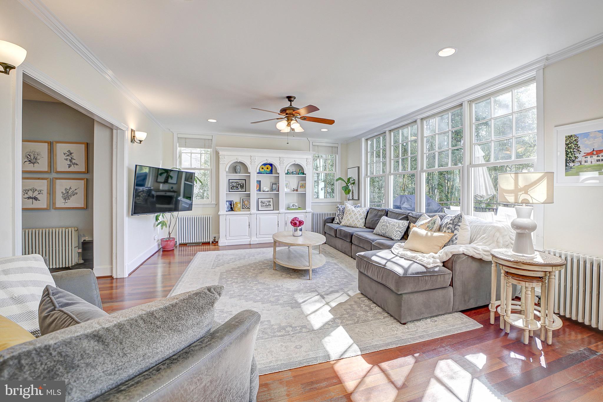 HUNTINGTON TERRACE - Residential