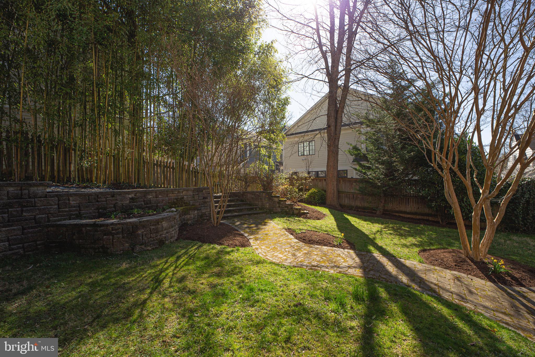 HUNTINGTON TERRACE - Residential