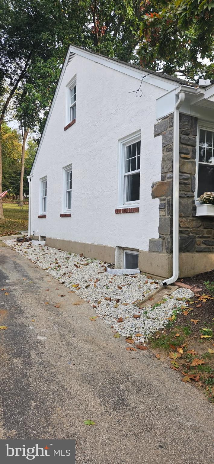 HAVERFORD HILL - Residential