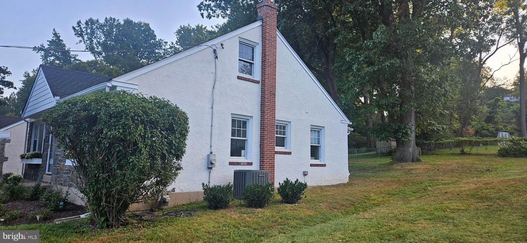 HAVERFORD HILL - Residential