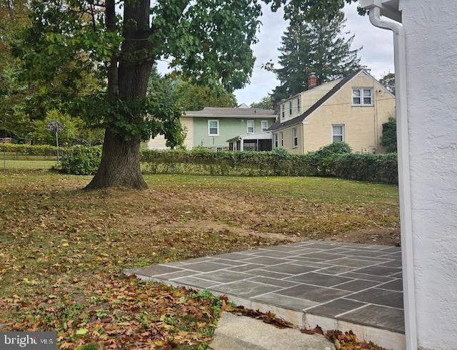 HAVERFORD HILL - Residential