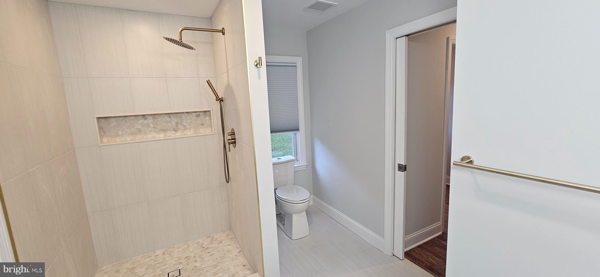 HAVERFORD HILL - Residential