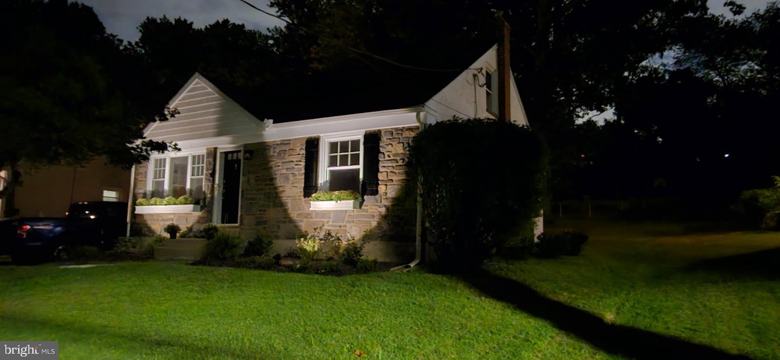 HAVERFORD HILL - Residential