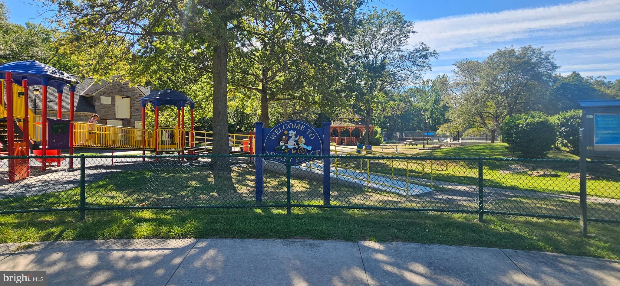 HAVERFORD HILL - Residential