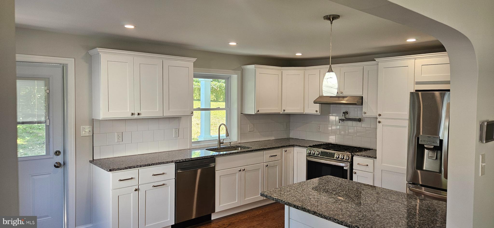 HAVERFORD HILL - Residential