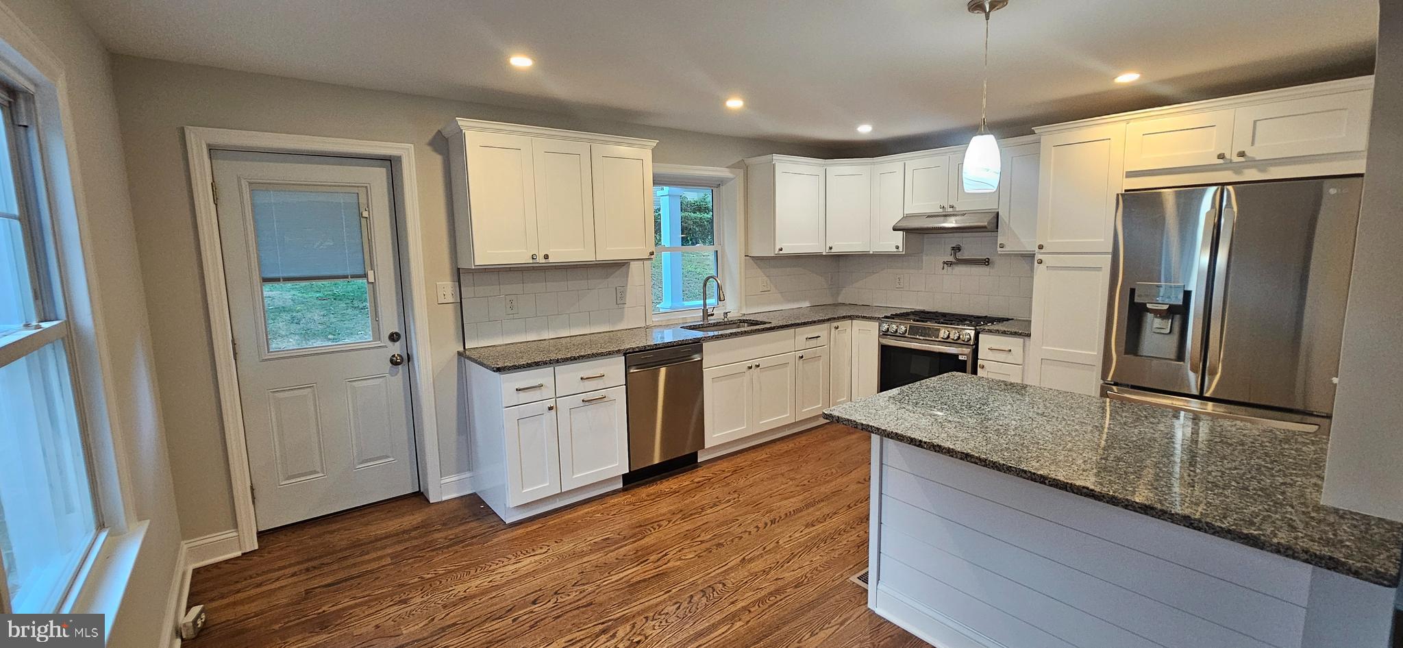 HAVERFORD HILL - Residential