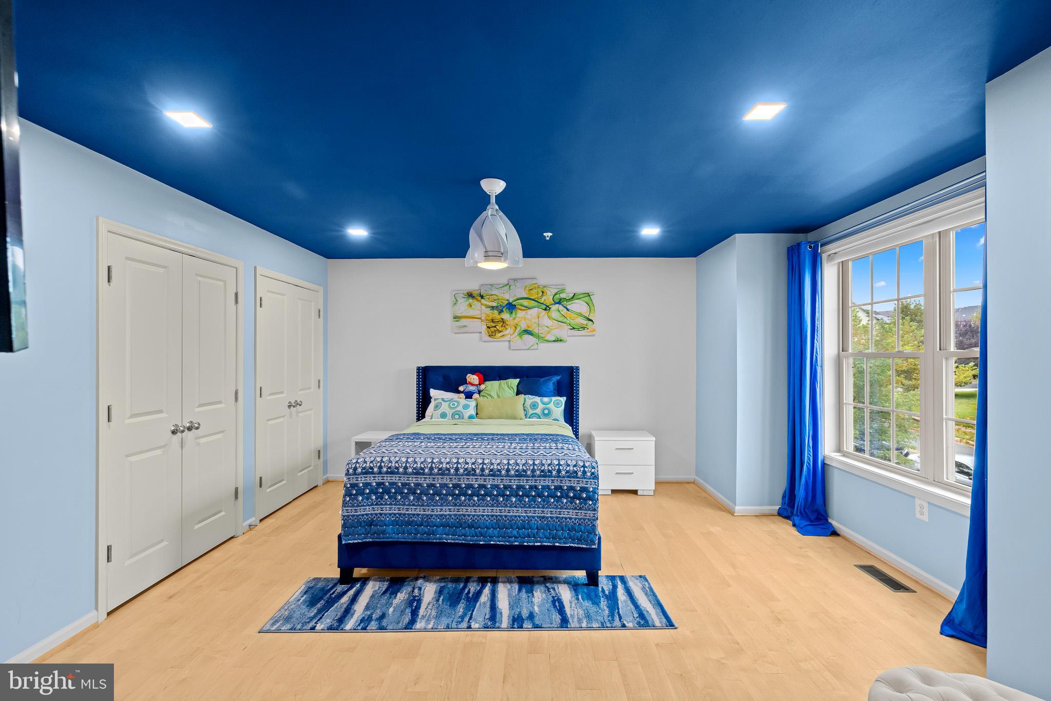 POPLAR RUN - Residential Lease