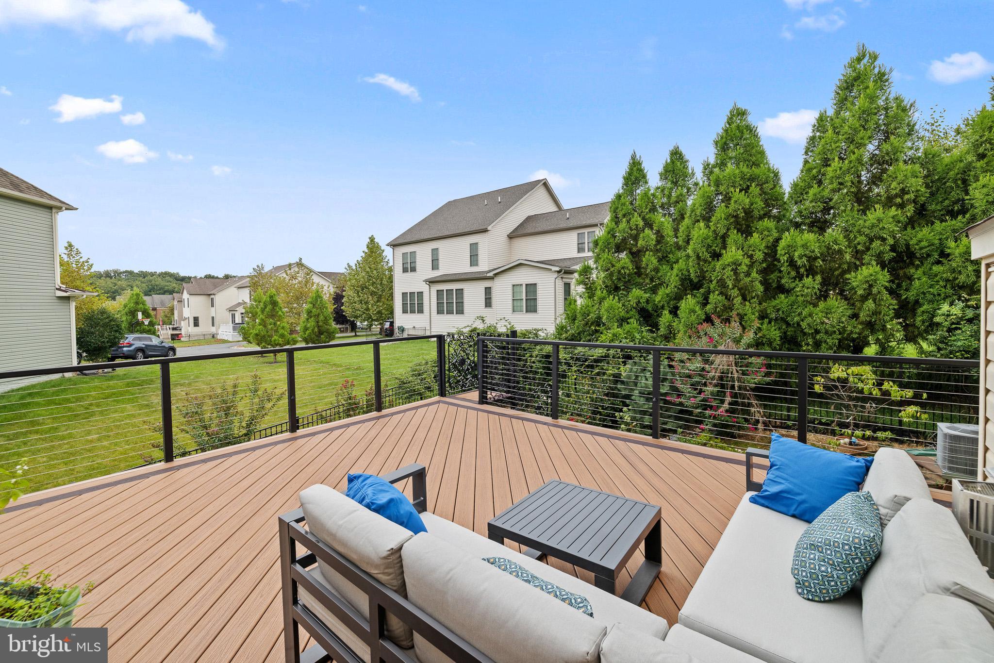 POPLAR RUN - Residential Lease