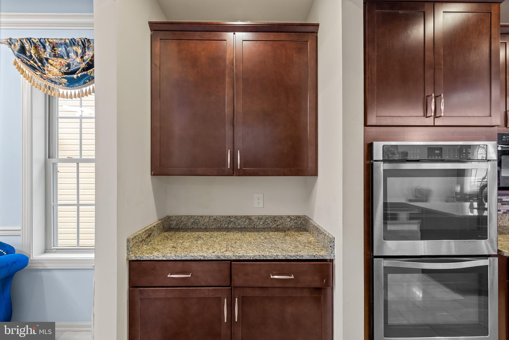 POPLAR RUN - Residential Lease