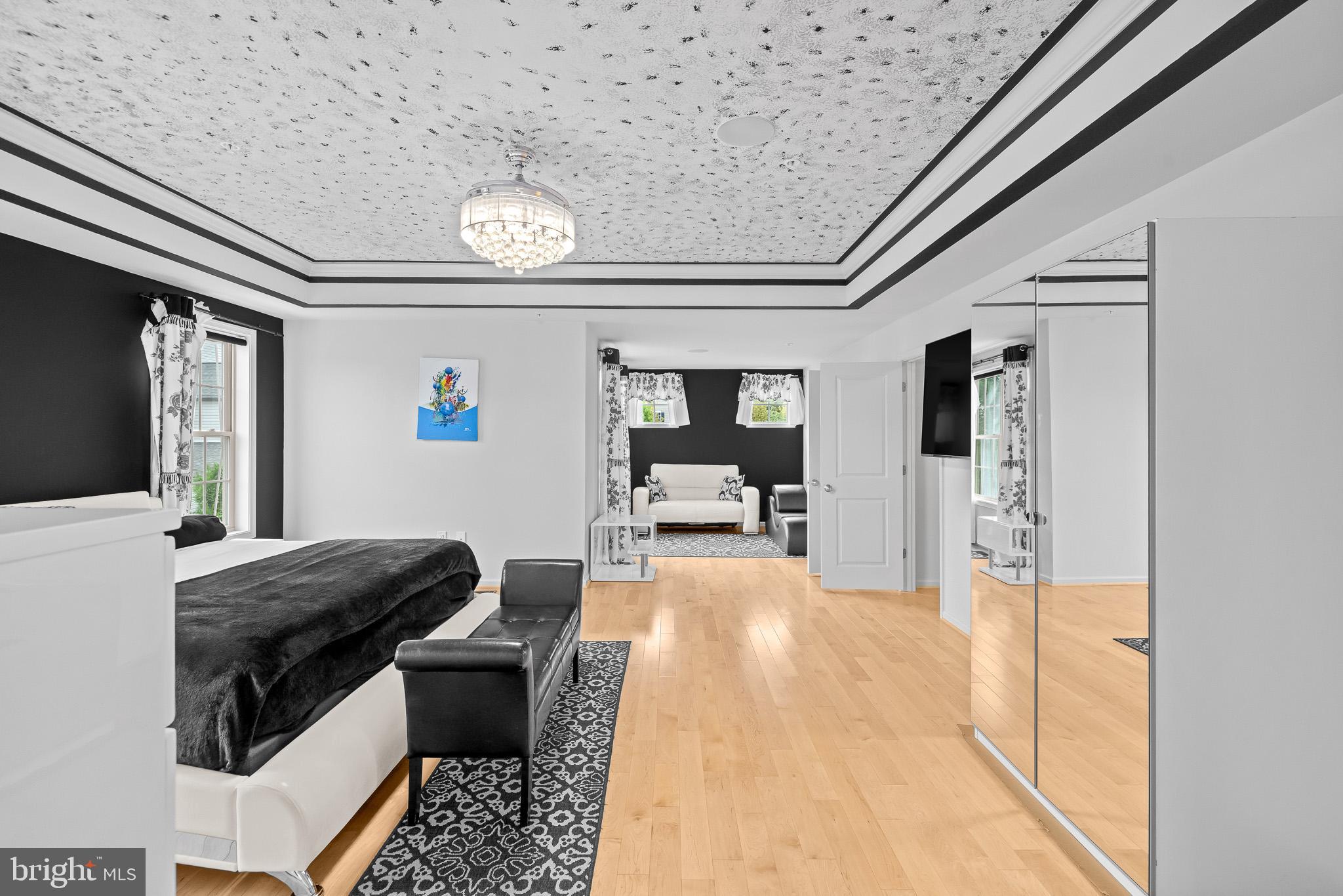 POPLAR RUN - Residential Lease