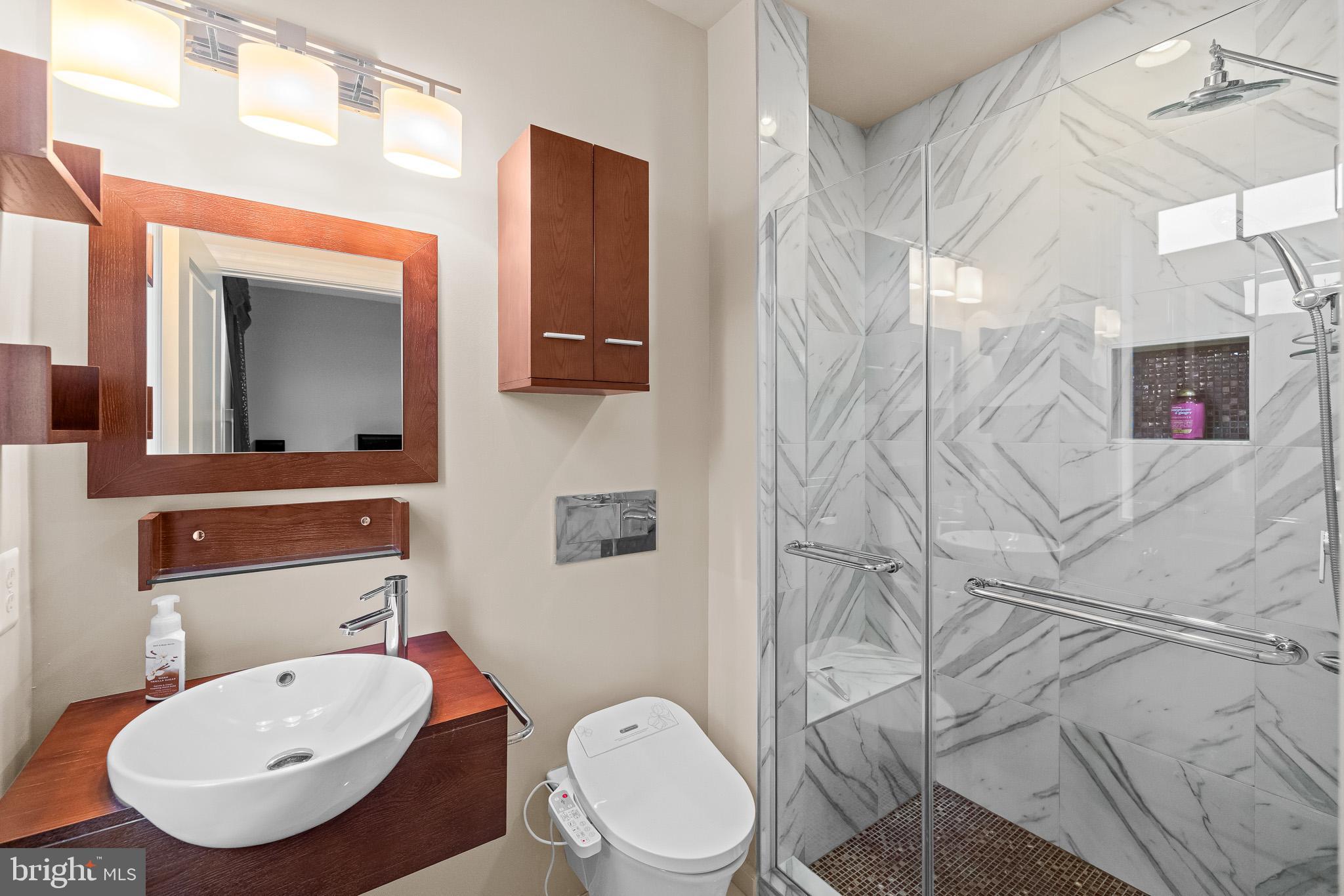 POPLAR RUN - Residential Lease