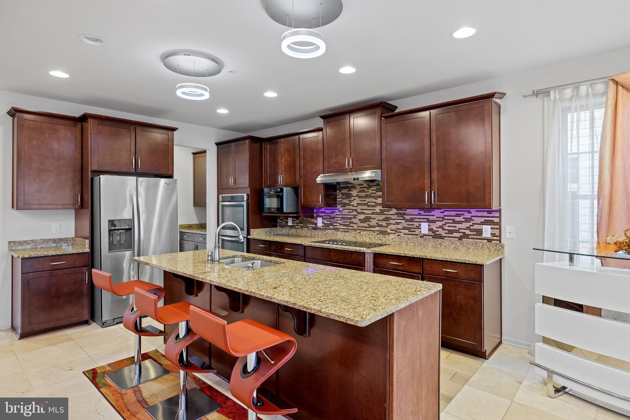 POPLAR RUN - Residential Lease