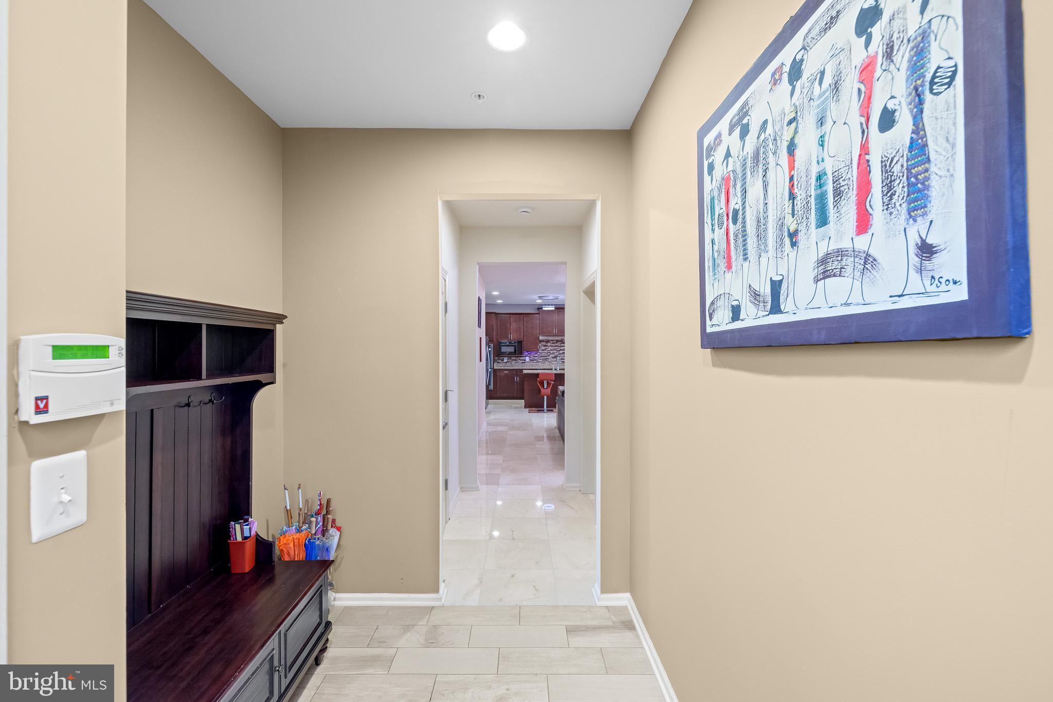 POPLAR RUN - Residential Lease