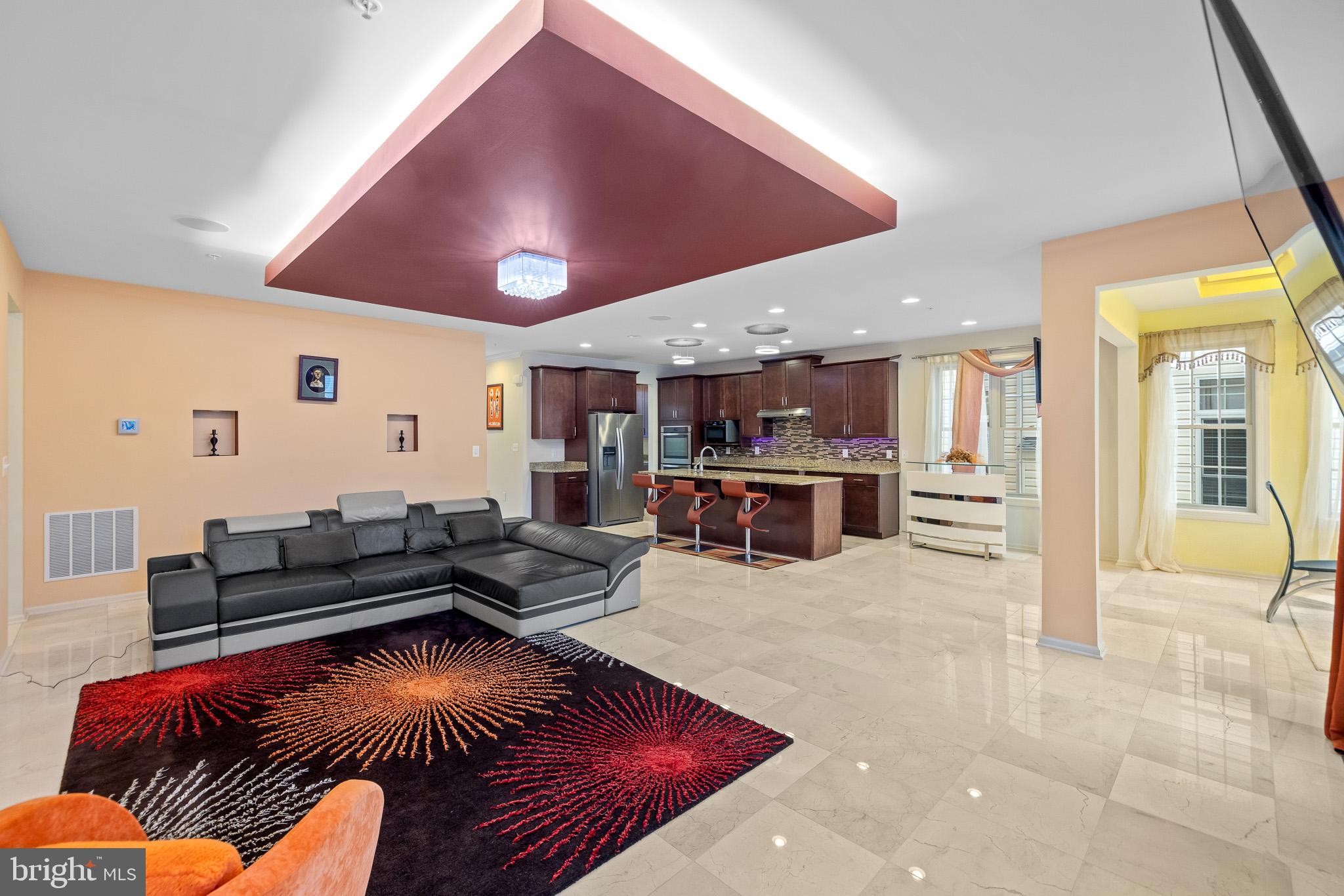 POPLAR RUN - Residential Lease