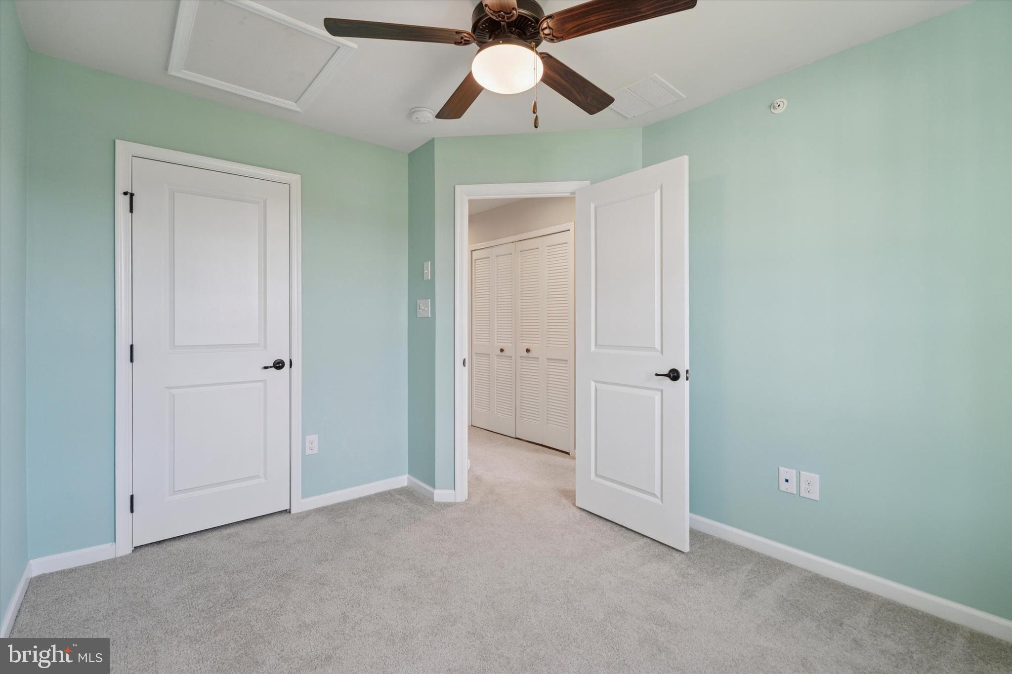 ANDALE GREEN - Residential Lease