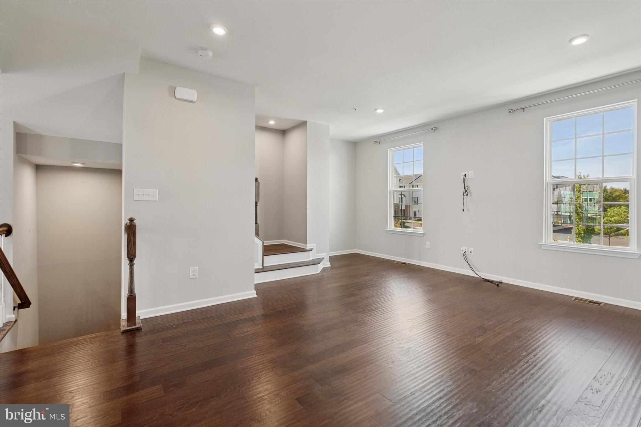 ANDALE GREEN - Residential Lease