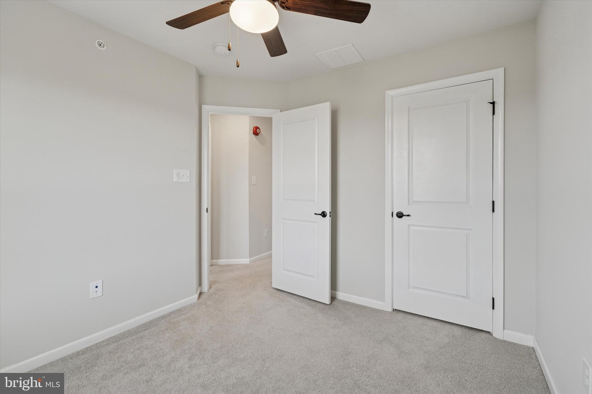 ANDALE GREEN - Residential Lease