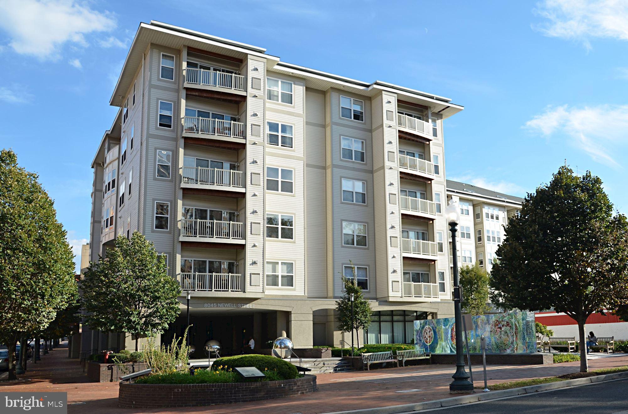 8045 AT SILVER SPRING METRO - Residential