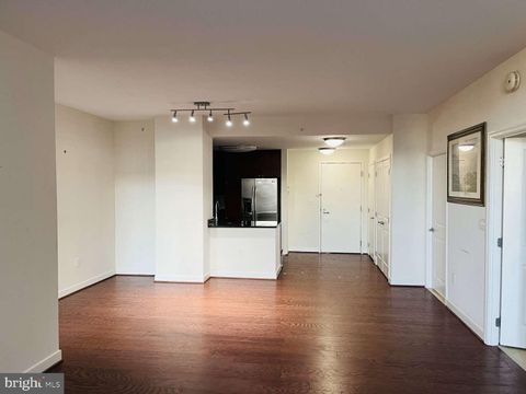155 POTOMAC PASSAGE 502 OXON HILL MD 20745
