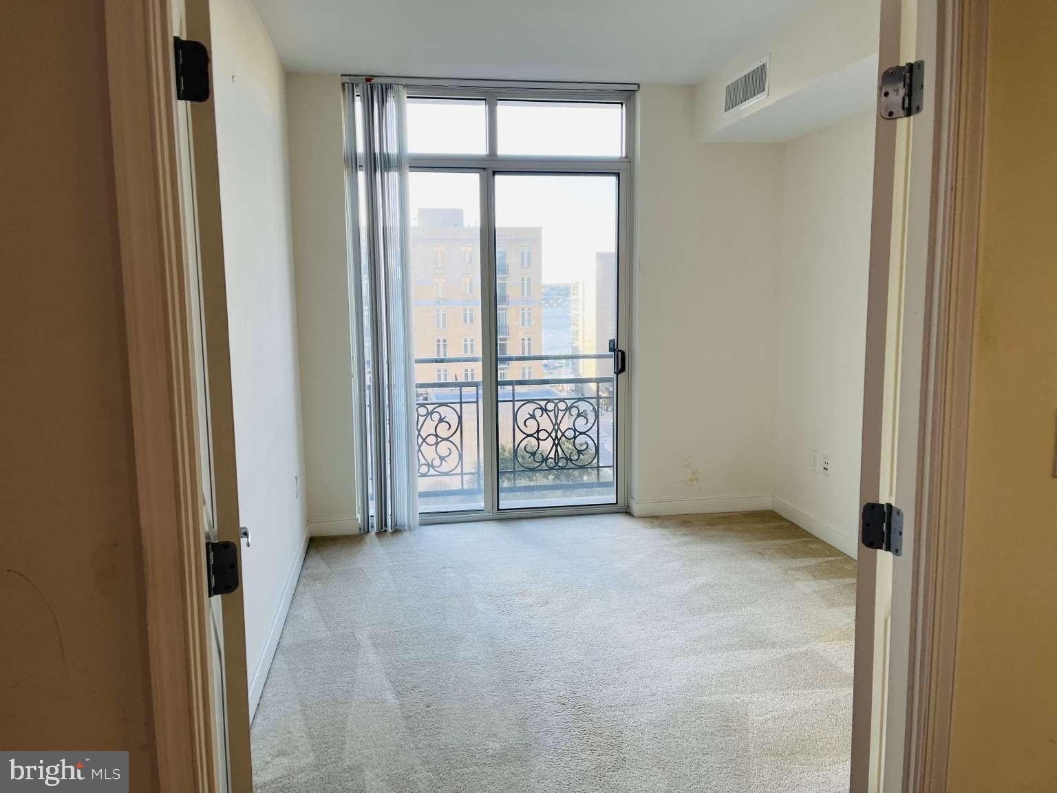 155 POTOMAC PASSAGE 502