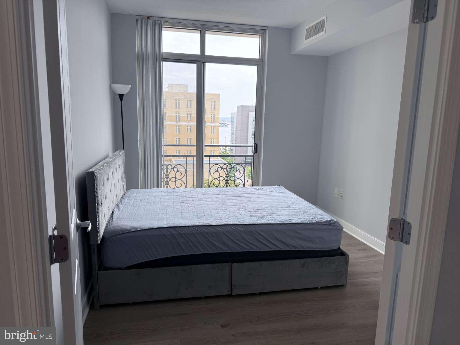155 POTOMAC PASSAGE 502